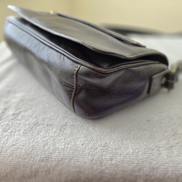 Cole Haan Leather Shoulder Bag with Wallet - Picture 7 of 16
